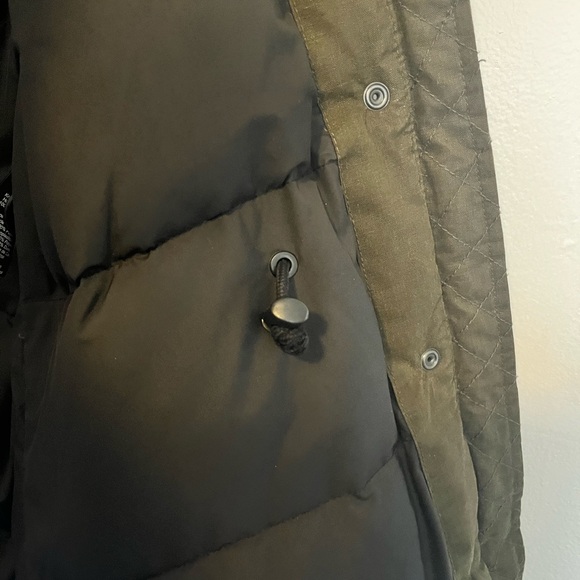 Aritzia brand: Community, size small olive green parka - Picture 6 of 10